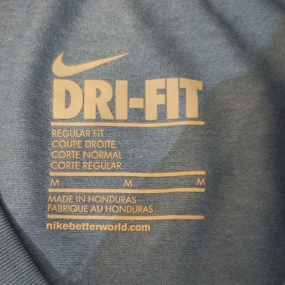 Nike Dri-FIT Athletic Shirt in Blue - Picture 3 of 3